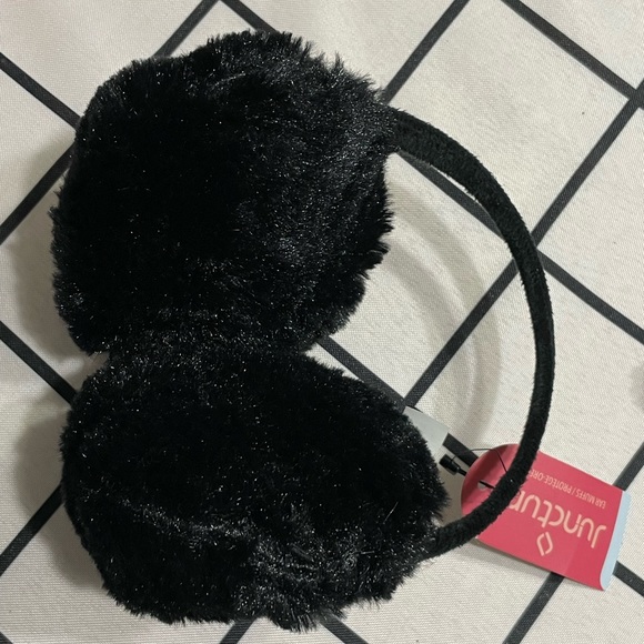 NWT Fluffy Ear Muff Warmers - Picture 13 of 14